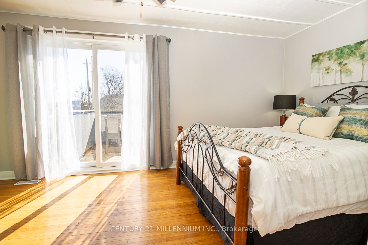 265 Andrew St