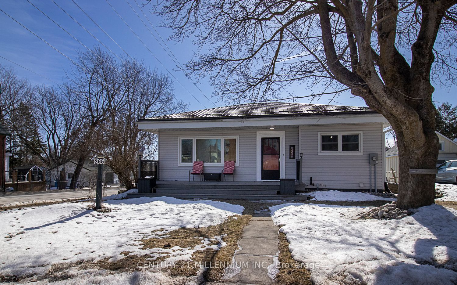 265 Andrew St