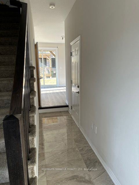 1890 Rymal Rd E, #147