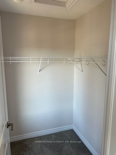 1890 Rymal Rd E, #147