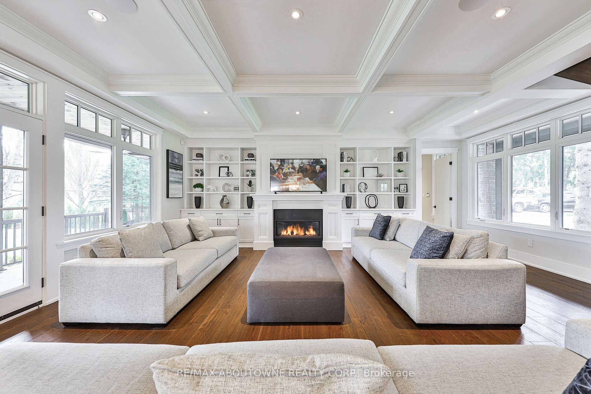 51 Central Drive