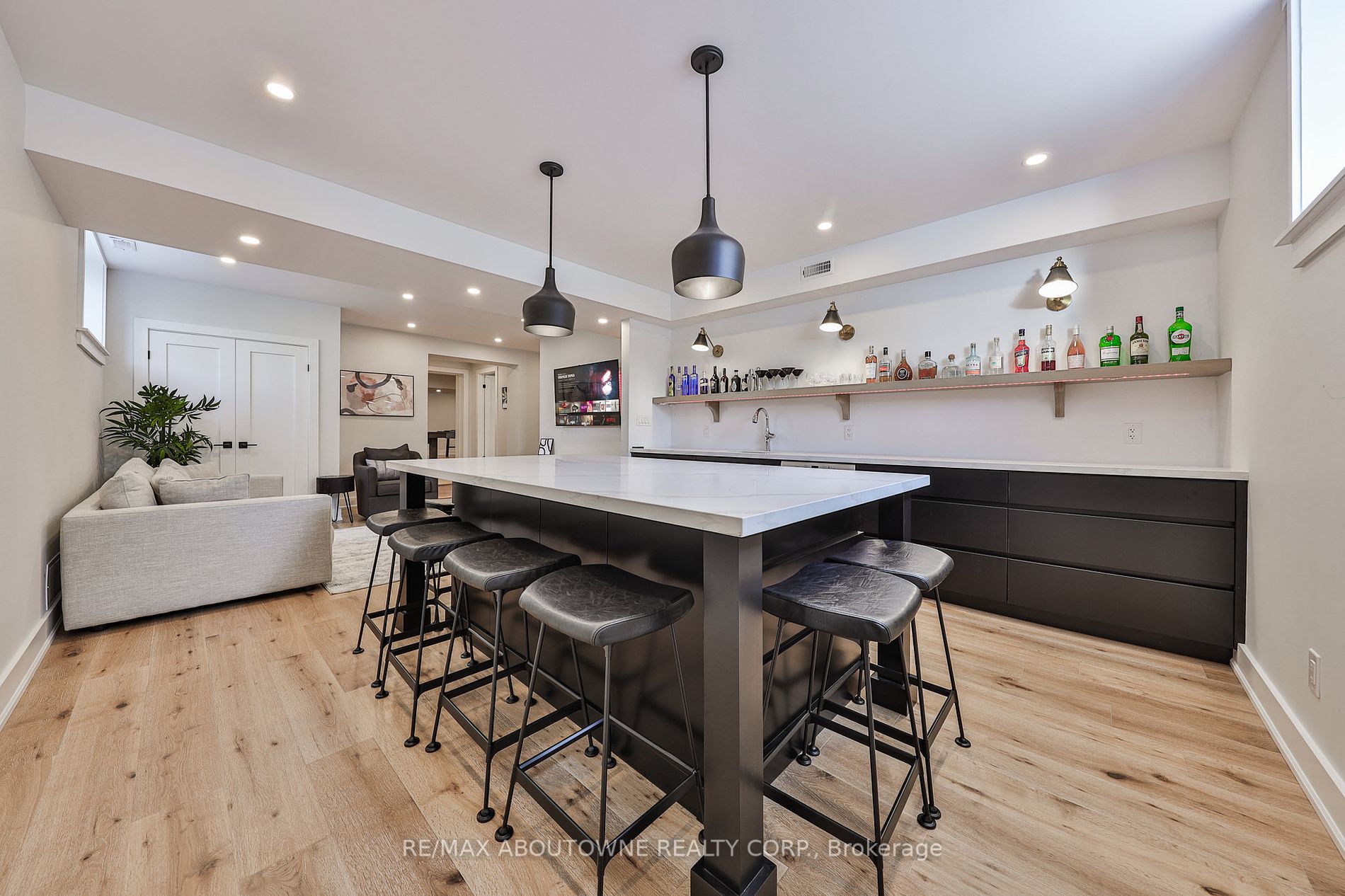 51 Central Drive