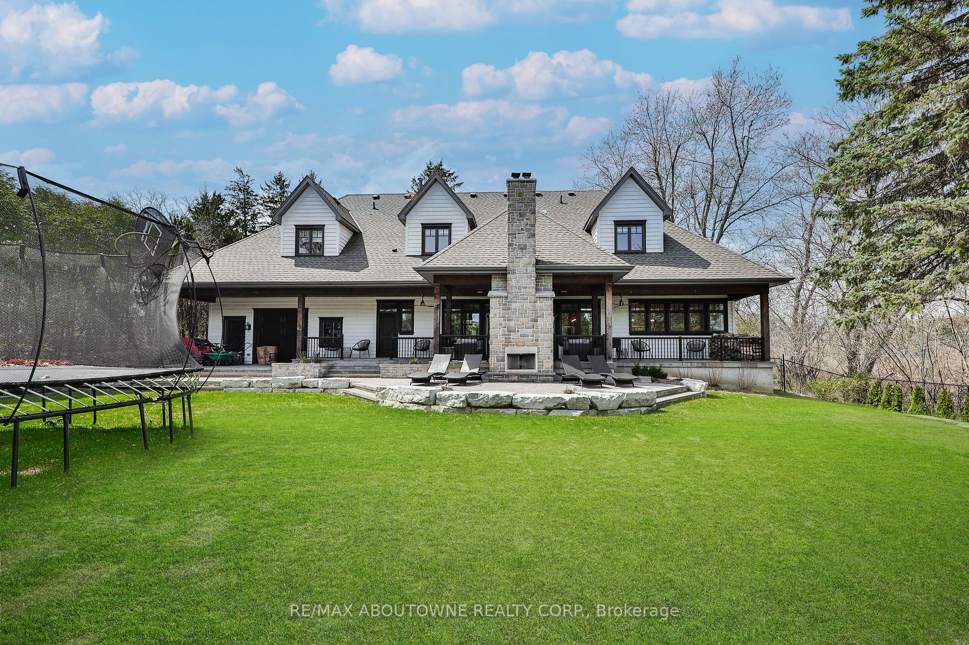 51 Central Drive