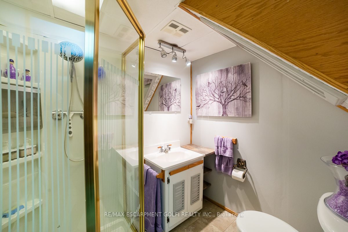 185 Bonaventure Dr