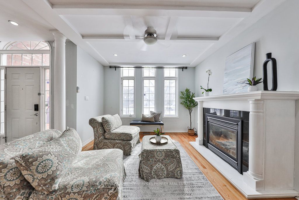 183 Valmont Crt