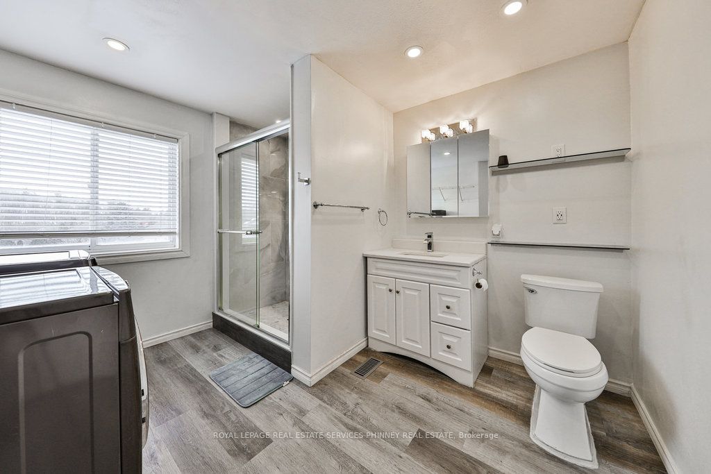 183 Valmont Crt