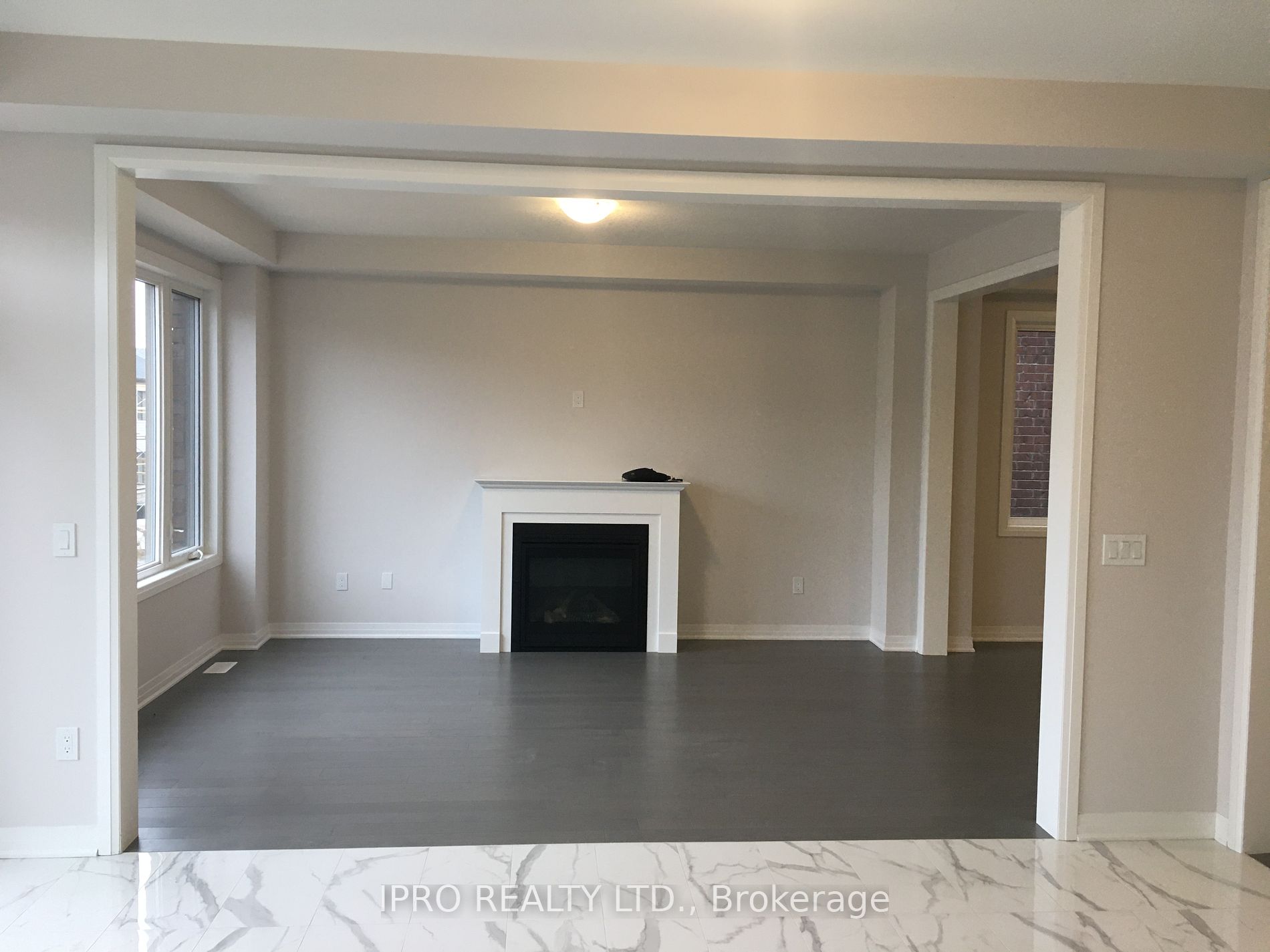 457 Robert Woolner Street