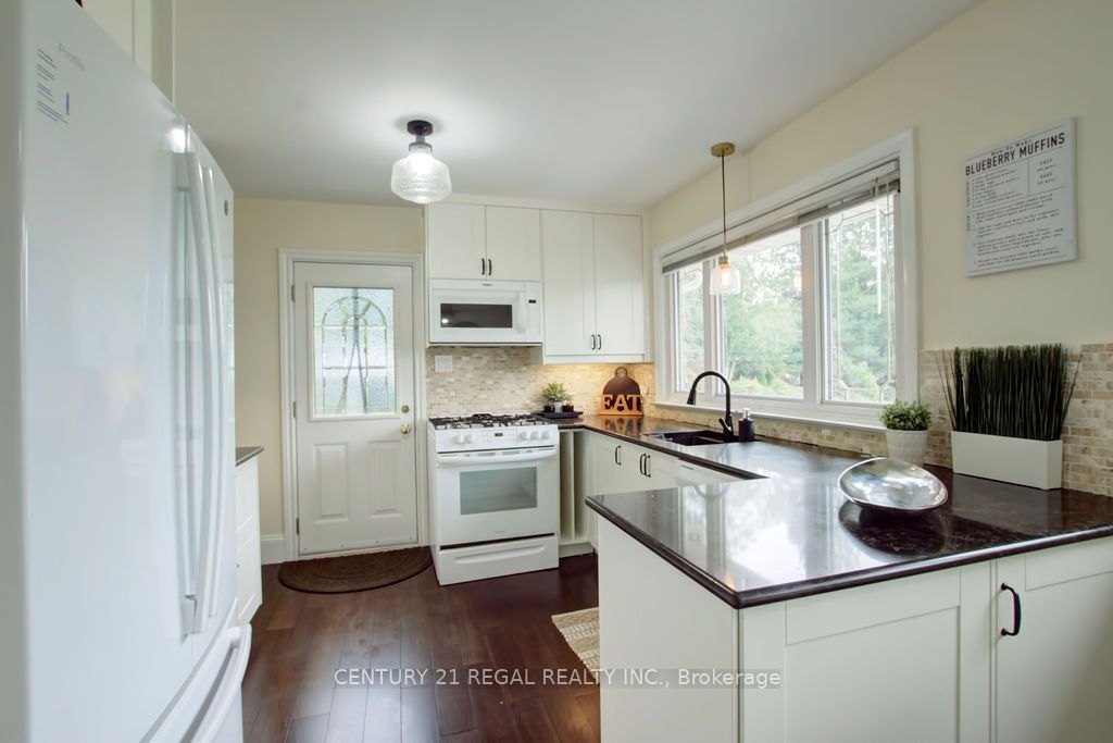 22 Brentwood Drive