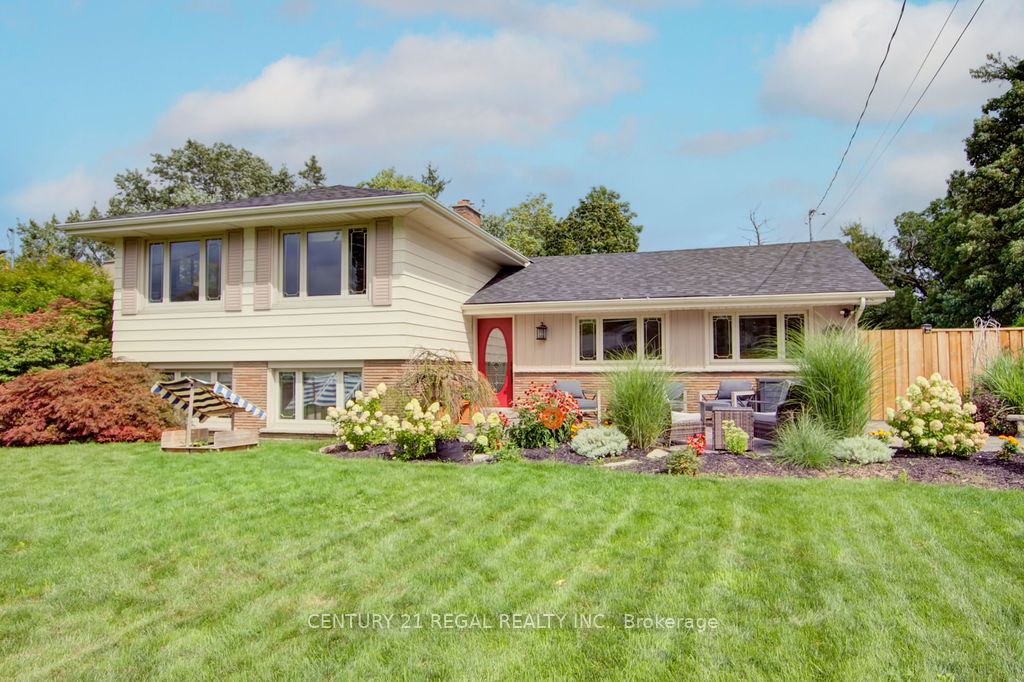 22 Brentwood Drive
