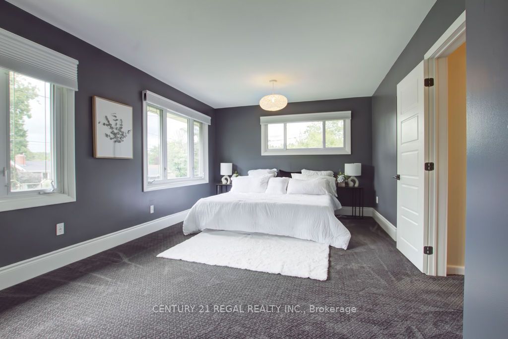 22 Brentwood Drive