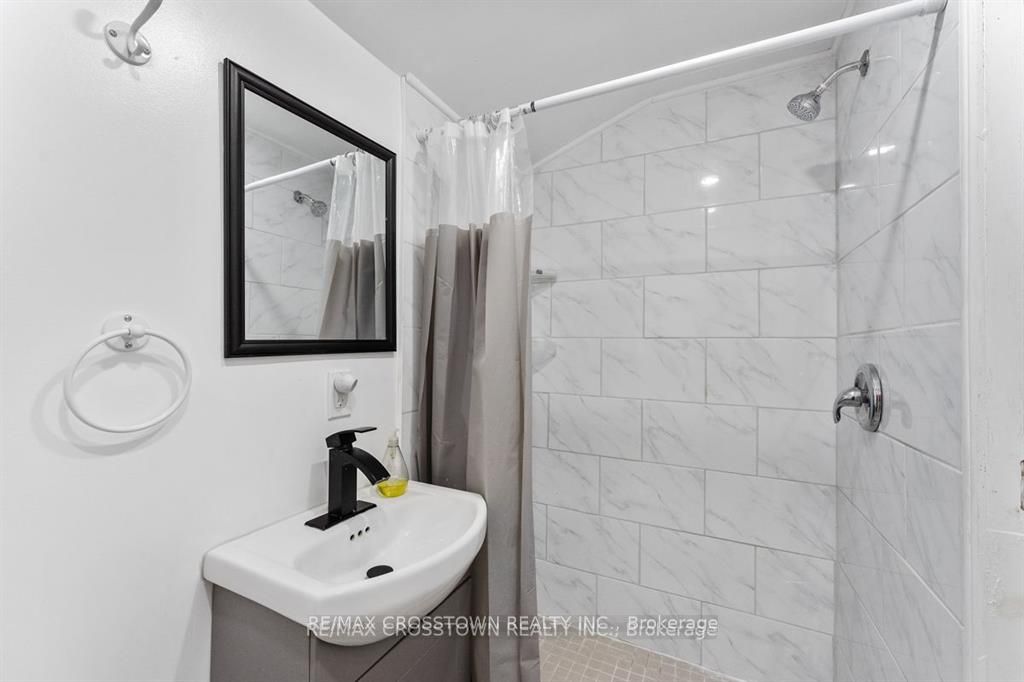 230-232 Lake Dalrymple Road, #14
