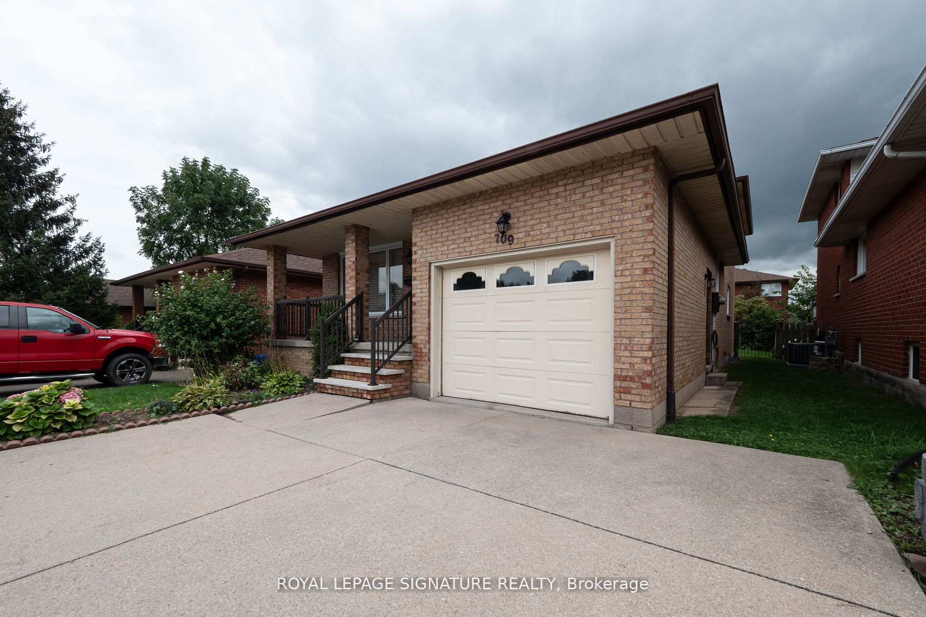 709 Upper Paradise Road