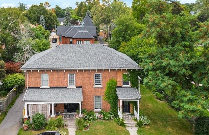225 William St