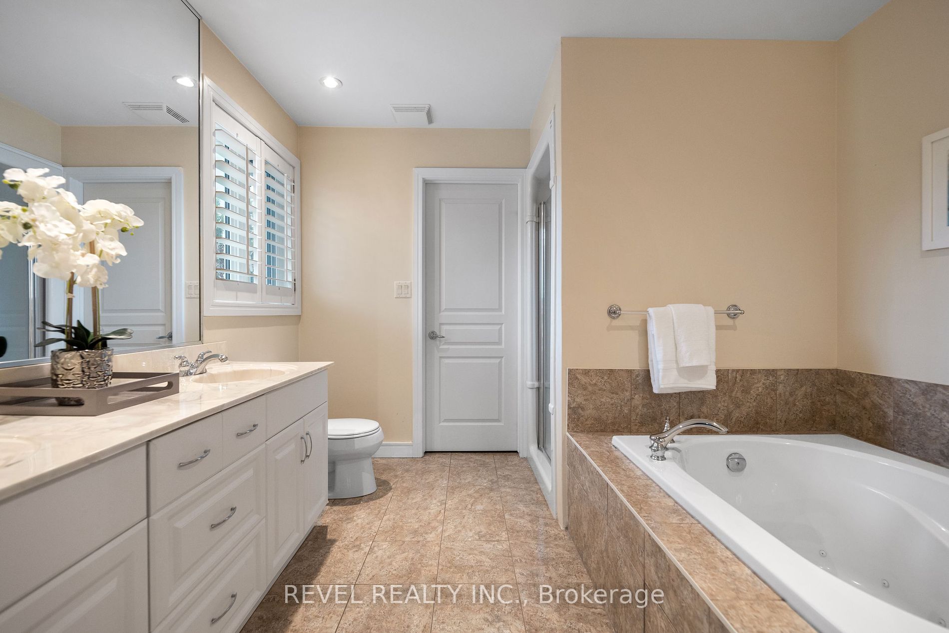 7847 Cathedral Drive