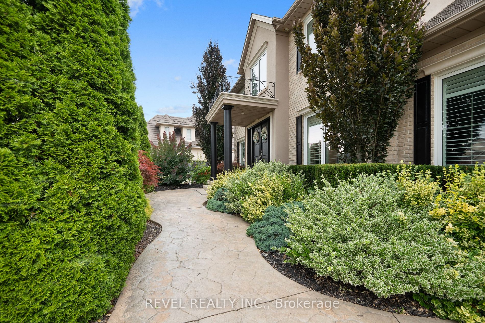 7847 Cathedral Drive