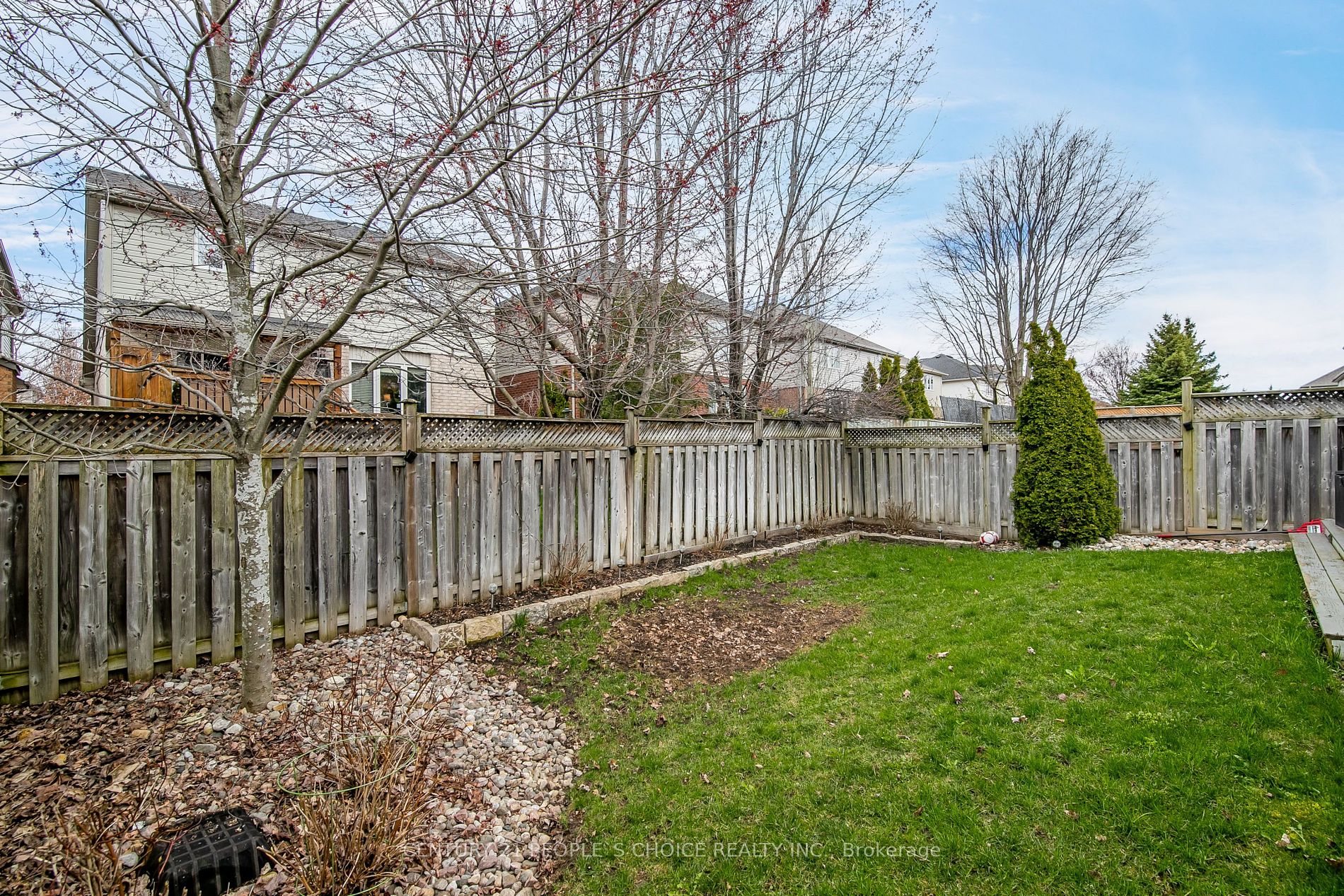 52 Grey Oak Drive