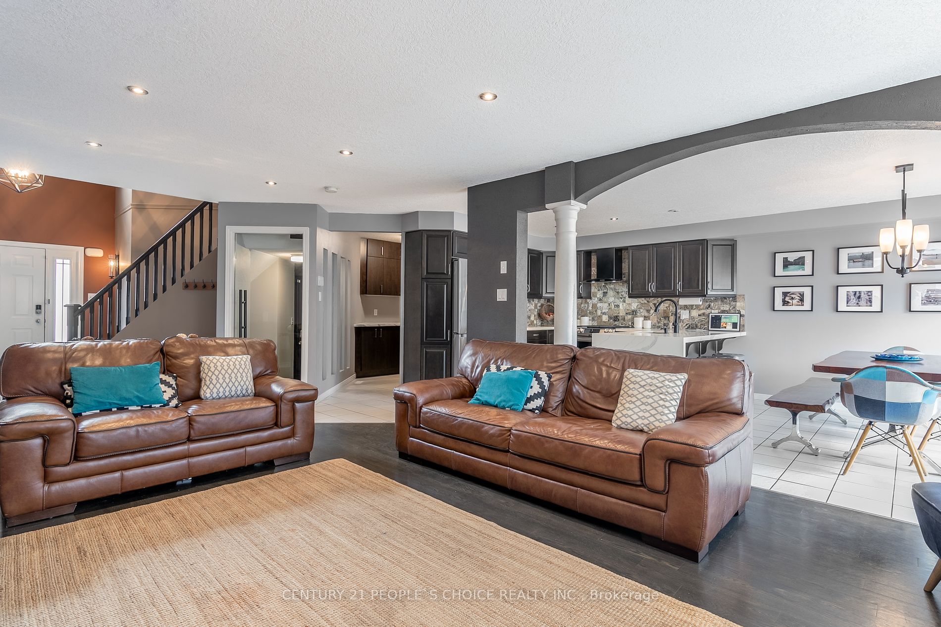 52 Grey Oak Drive