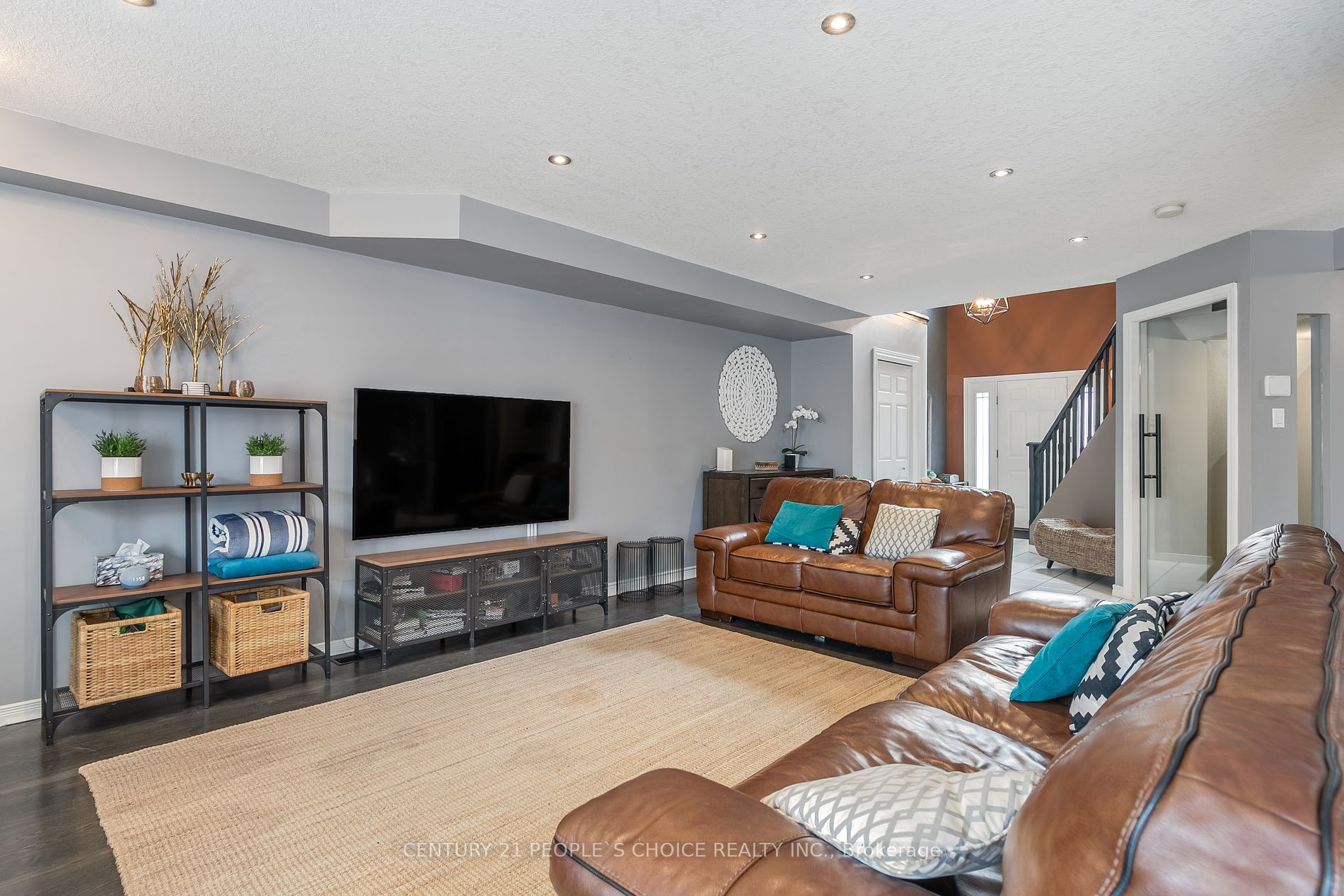52 Grey Oak Drive