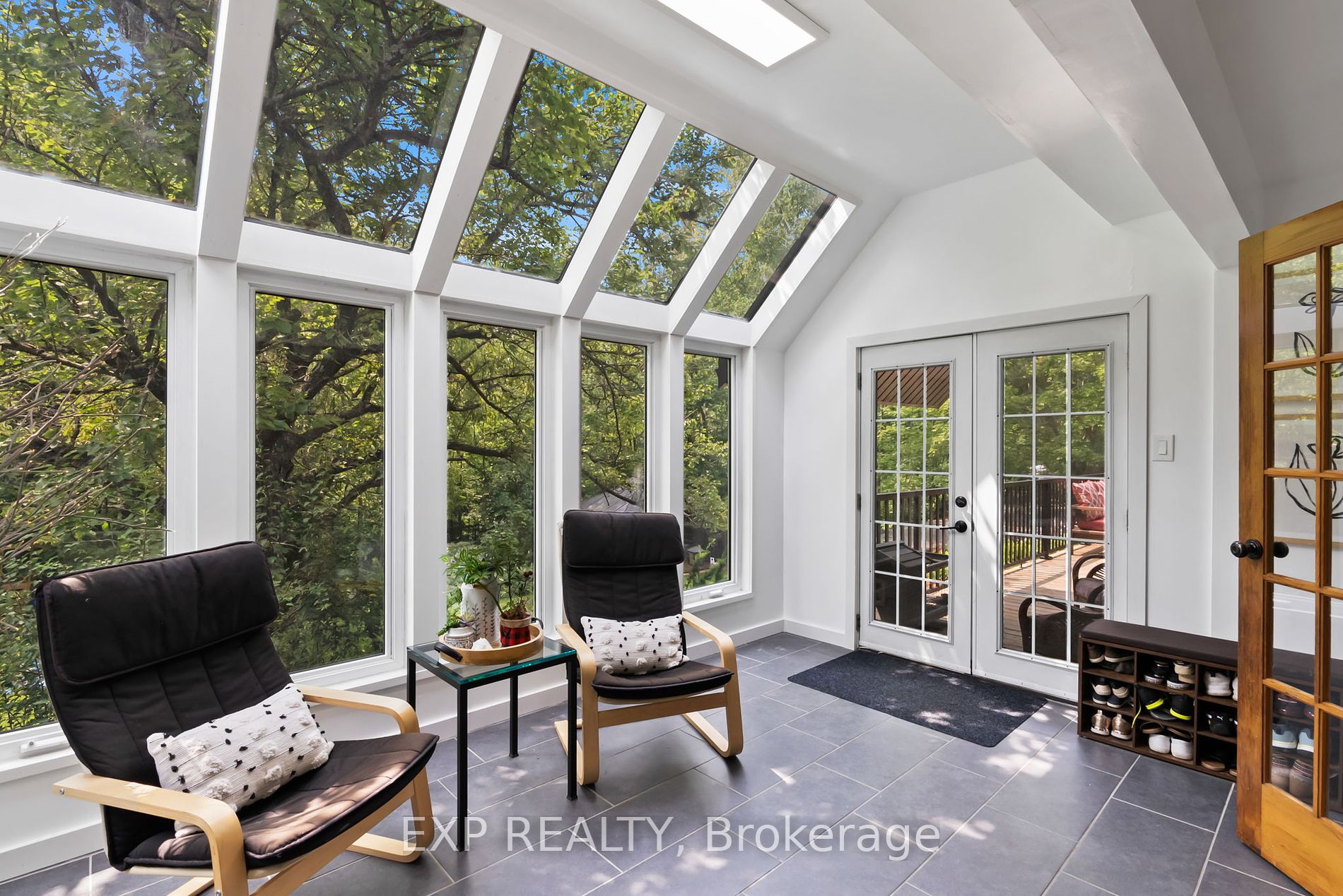 203 Bullis Road