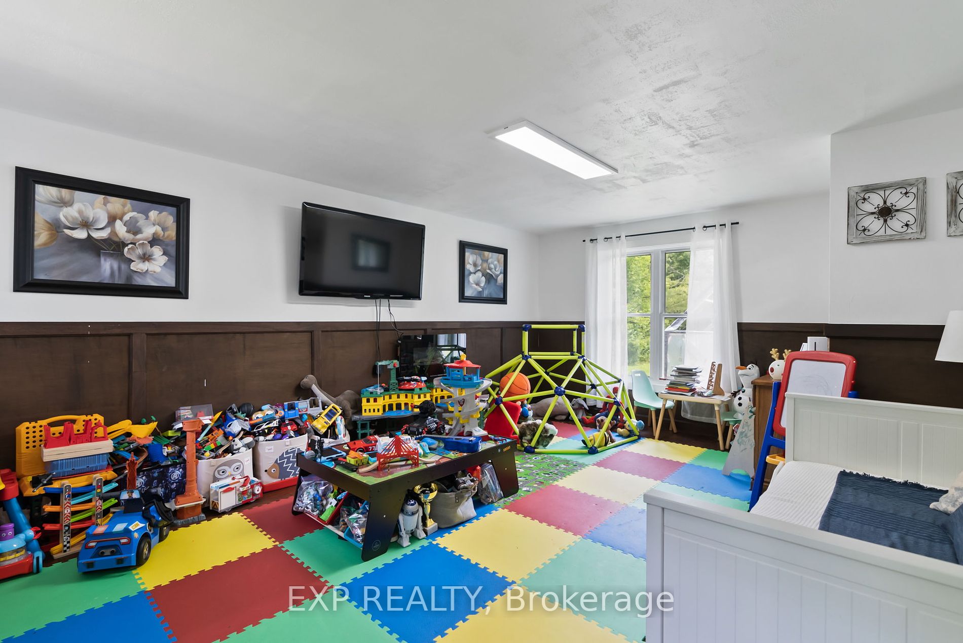 203 Bullis Road