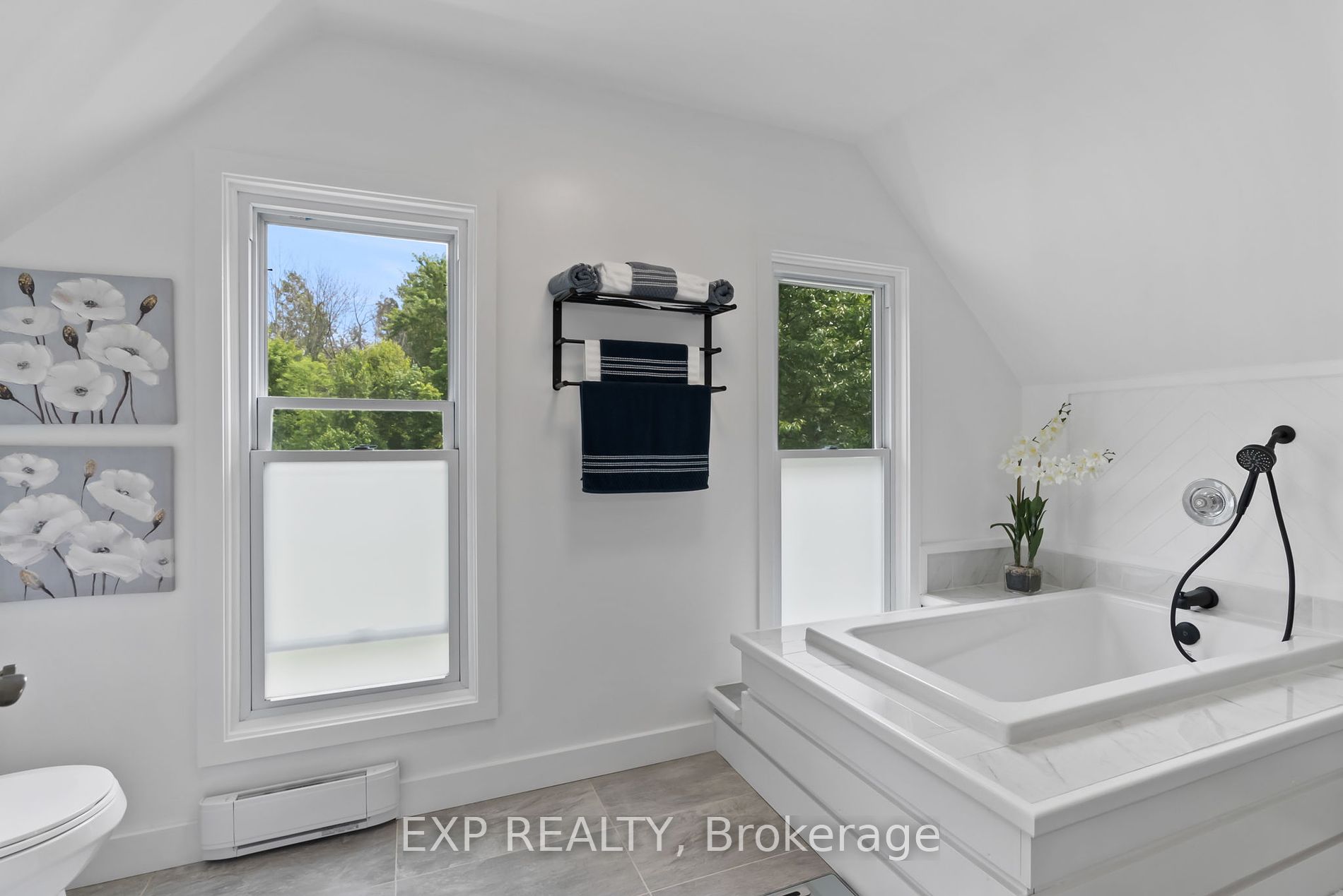 203 Bullis Road