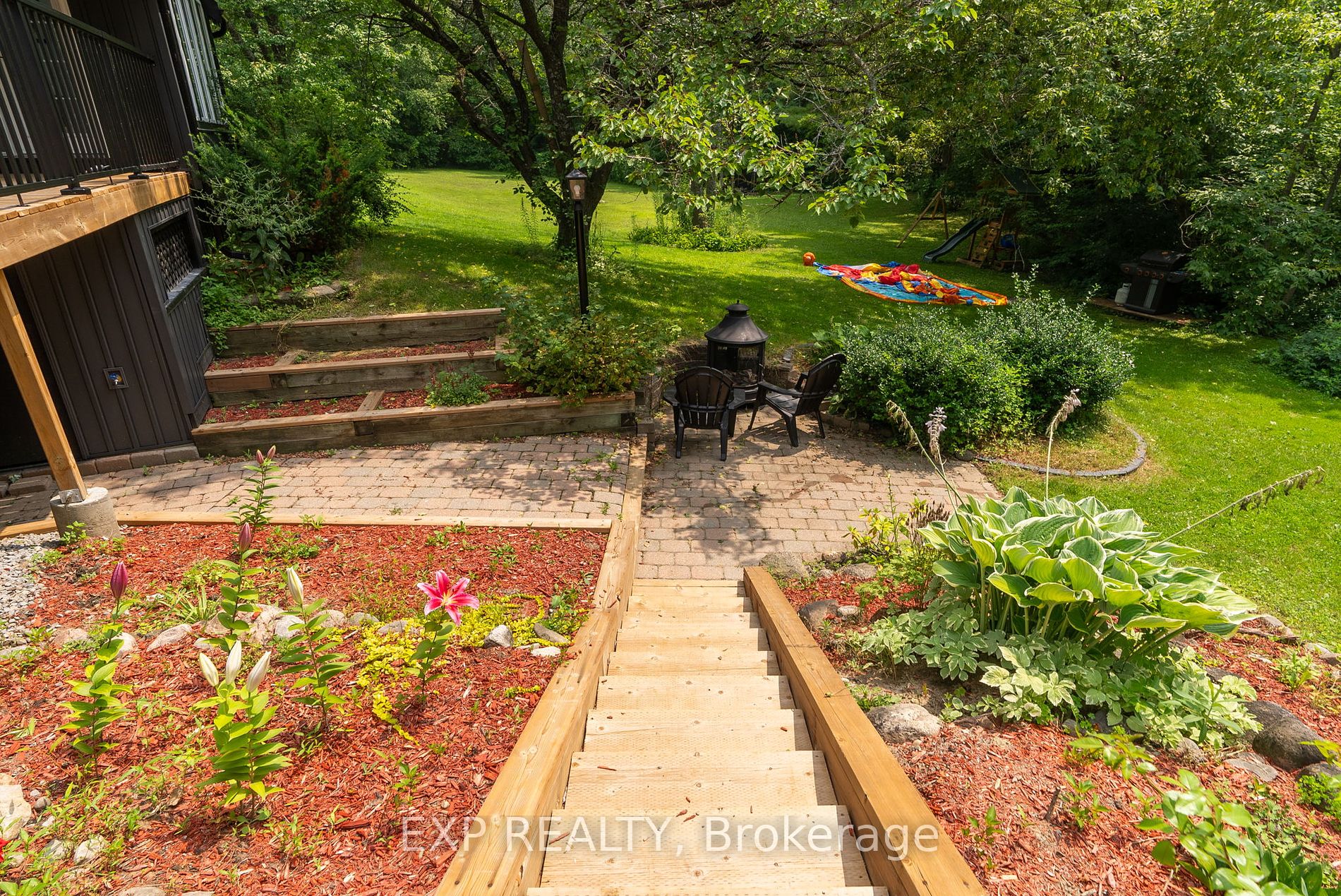 203 Bullis Road