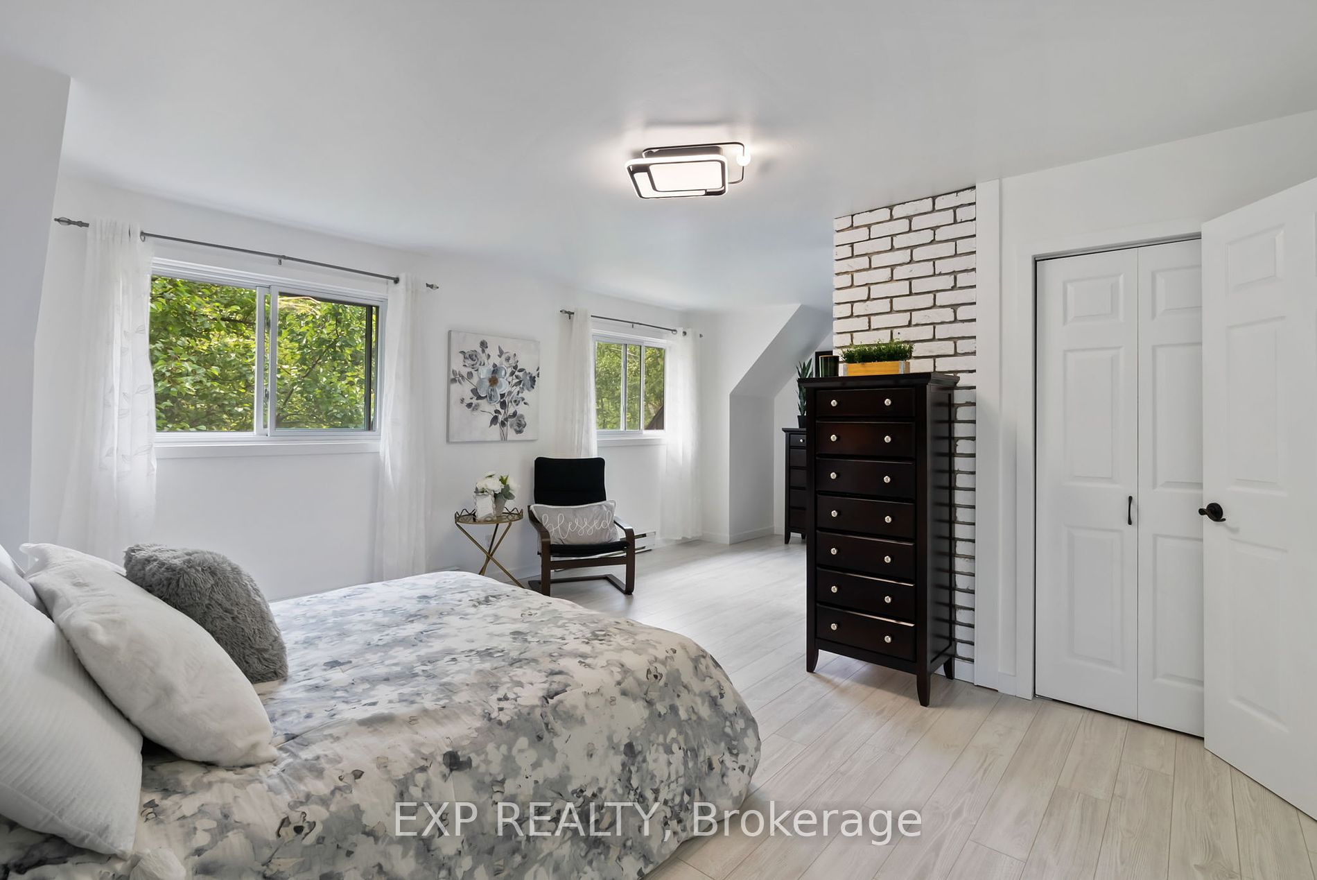 203 Bullis Road