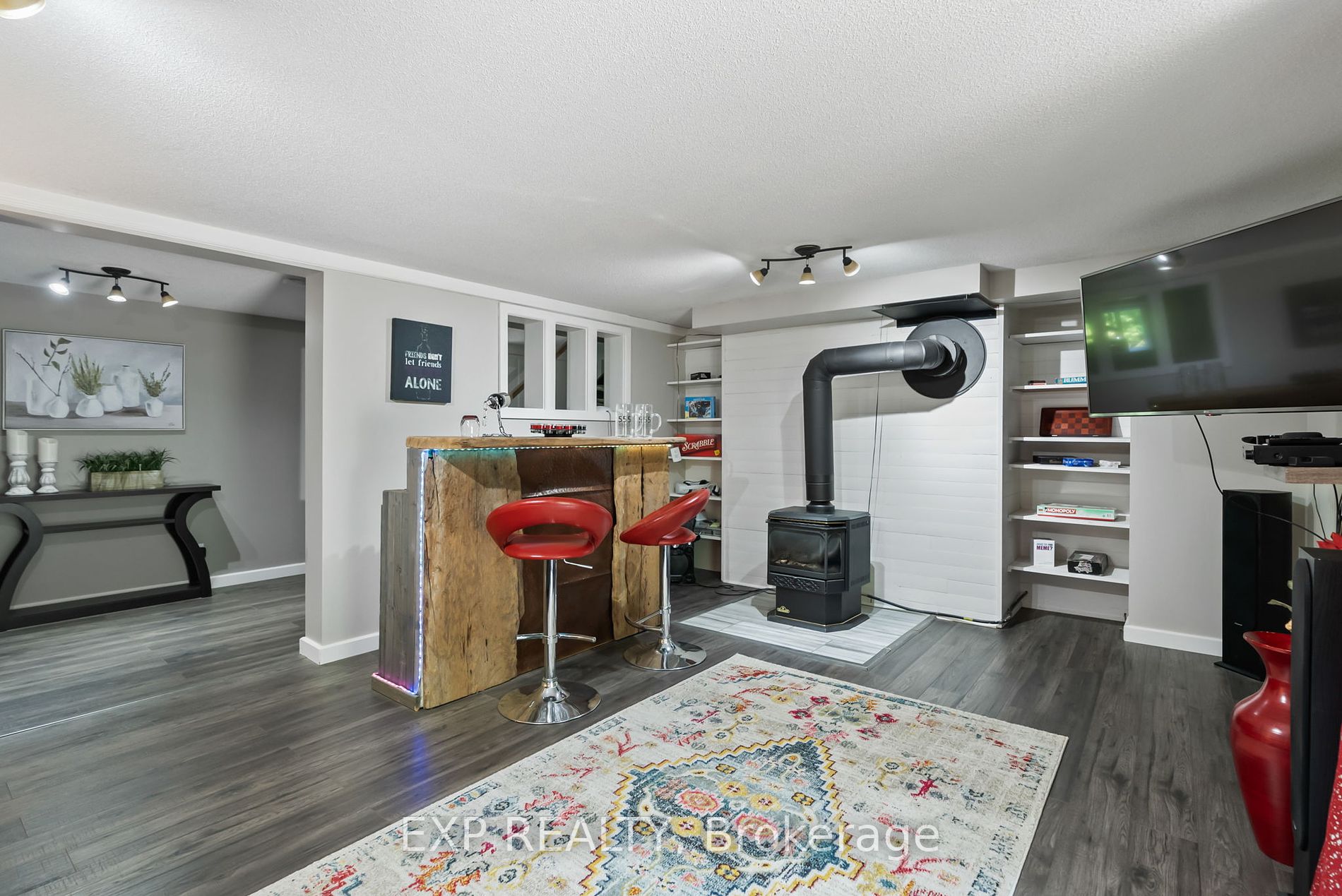 203 Bullis Road