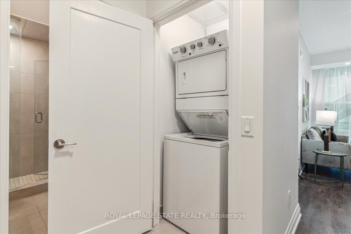 16 Concord Pl, #150