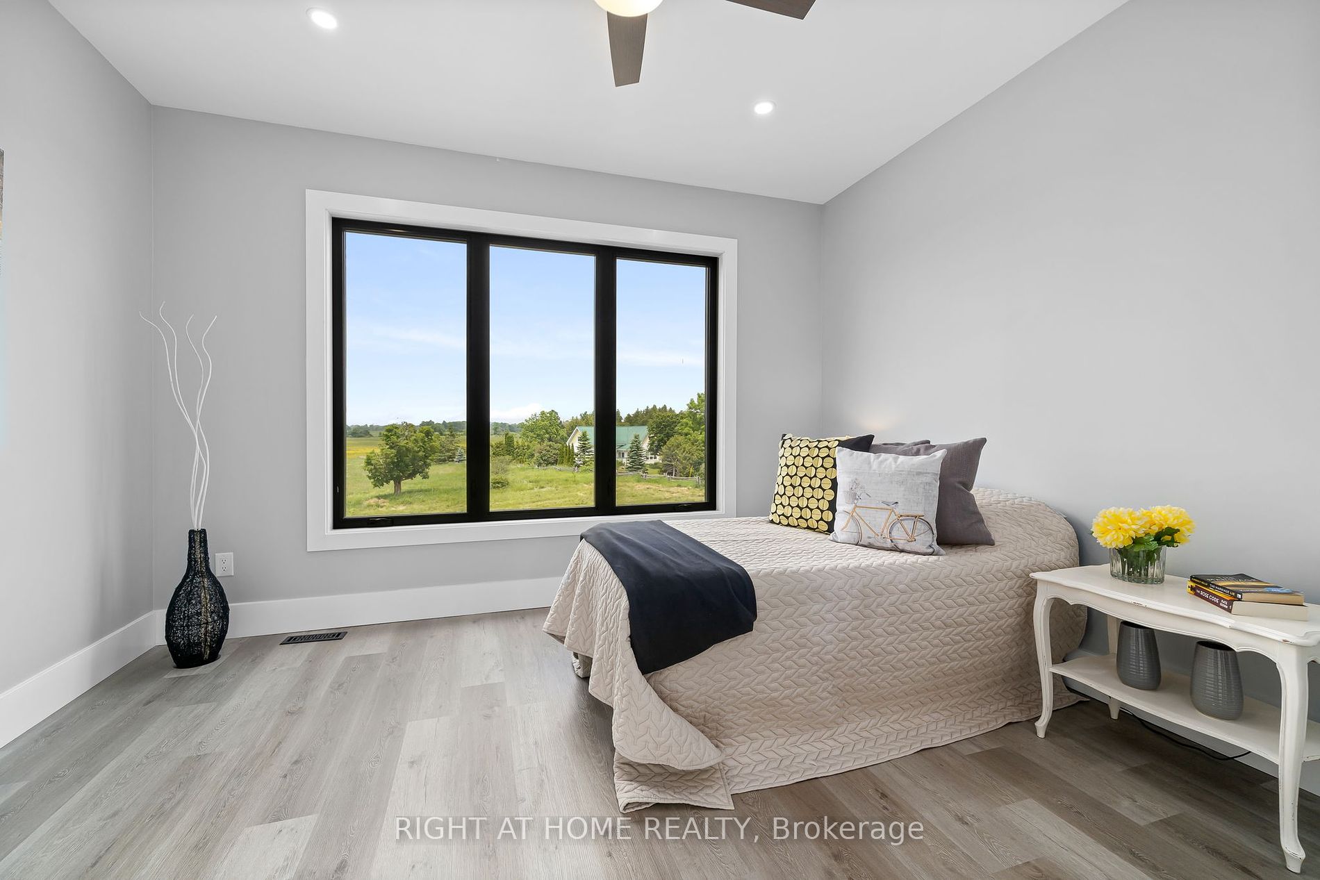 16 Cambray Road