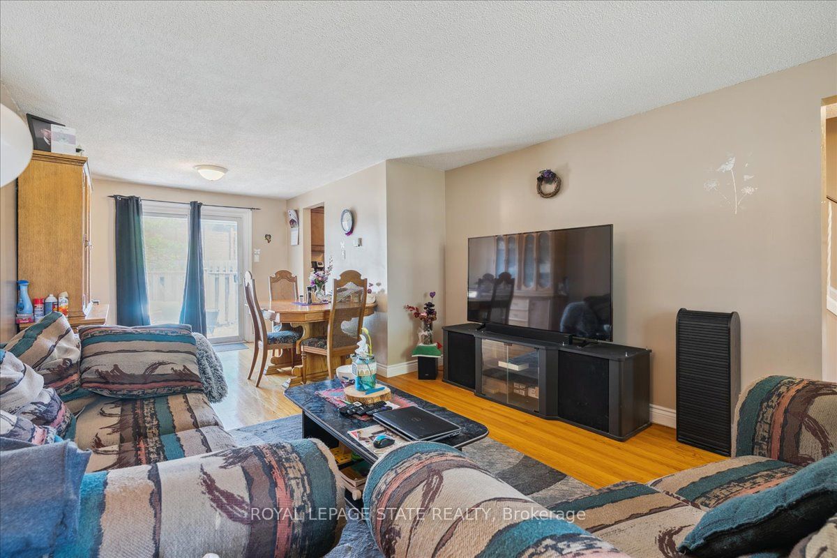 151 Gateshead Cres, #25