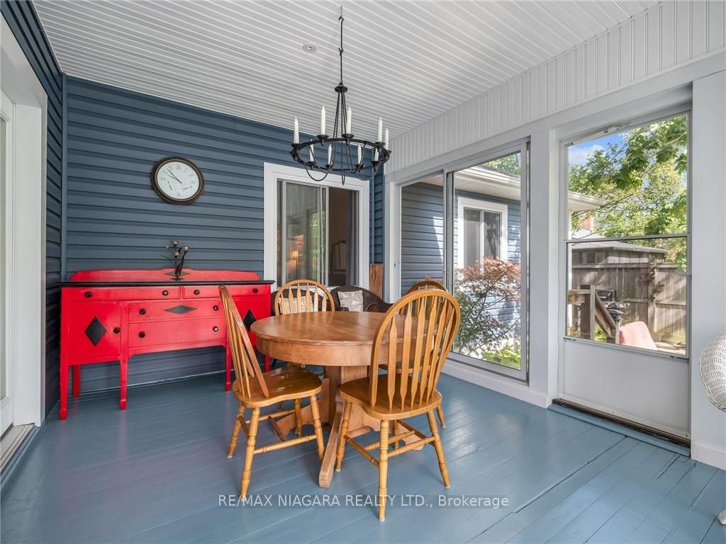 880 Edgemere Road
