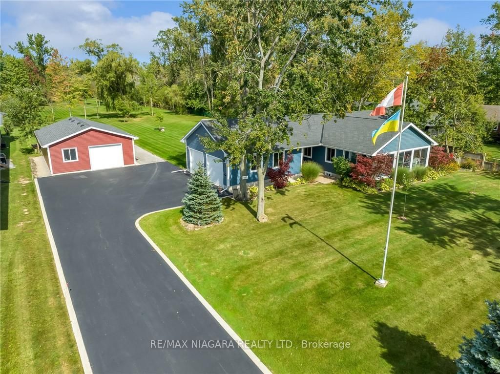 880 Edgemere Road