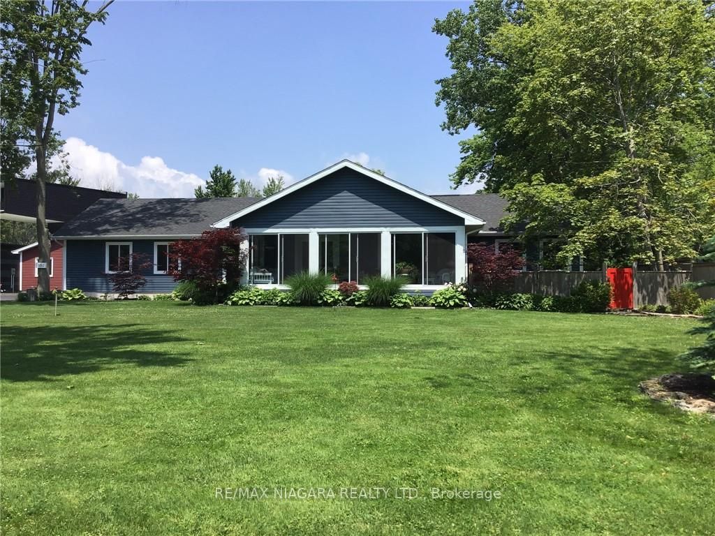 880 Edgemere Road