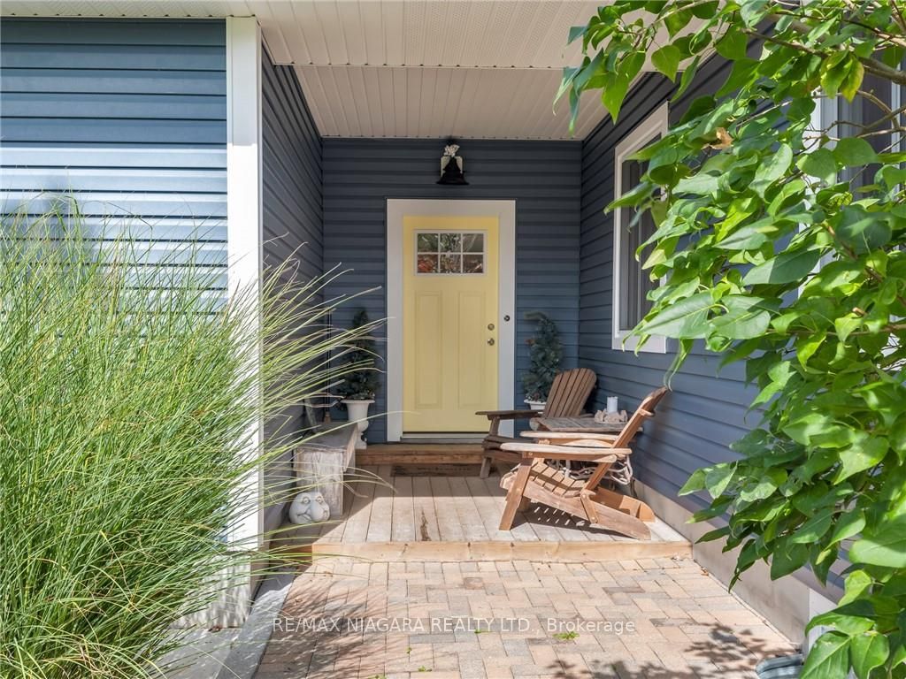 880 Edgemere Road