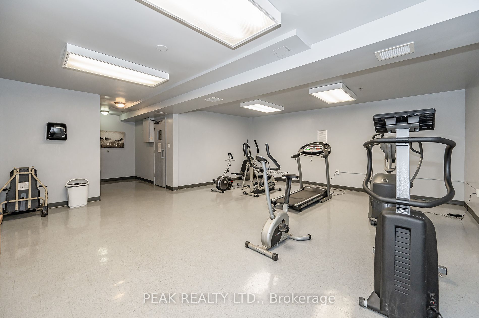 1100 Courtland Avenue E, #103