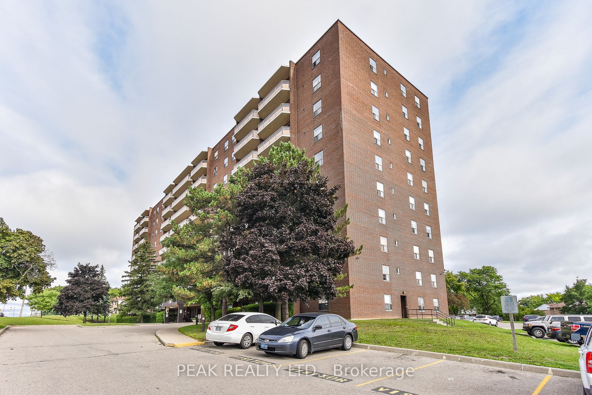 1100 Courtland Avenue E, #103