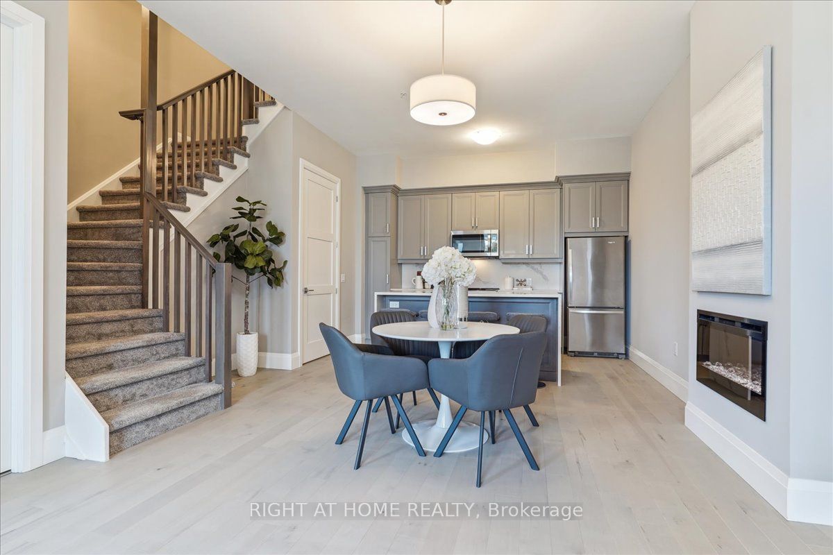73 Arthur Street S, #101