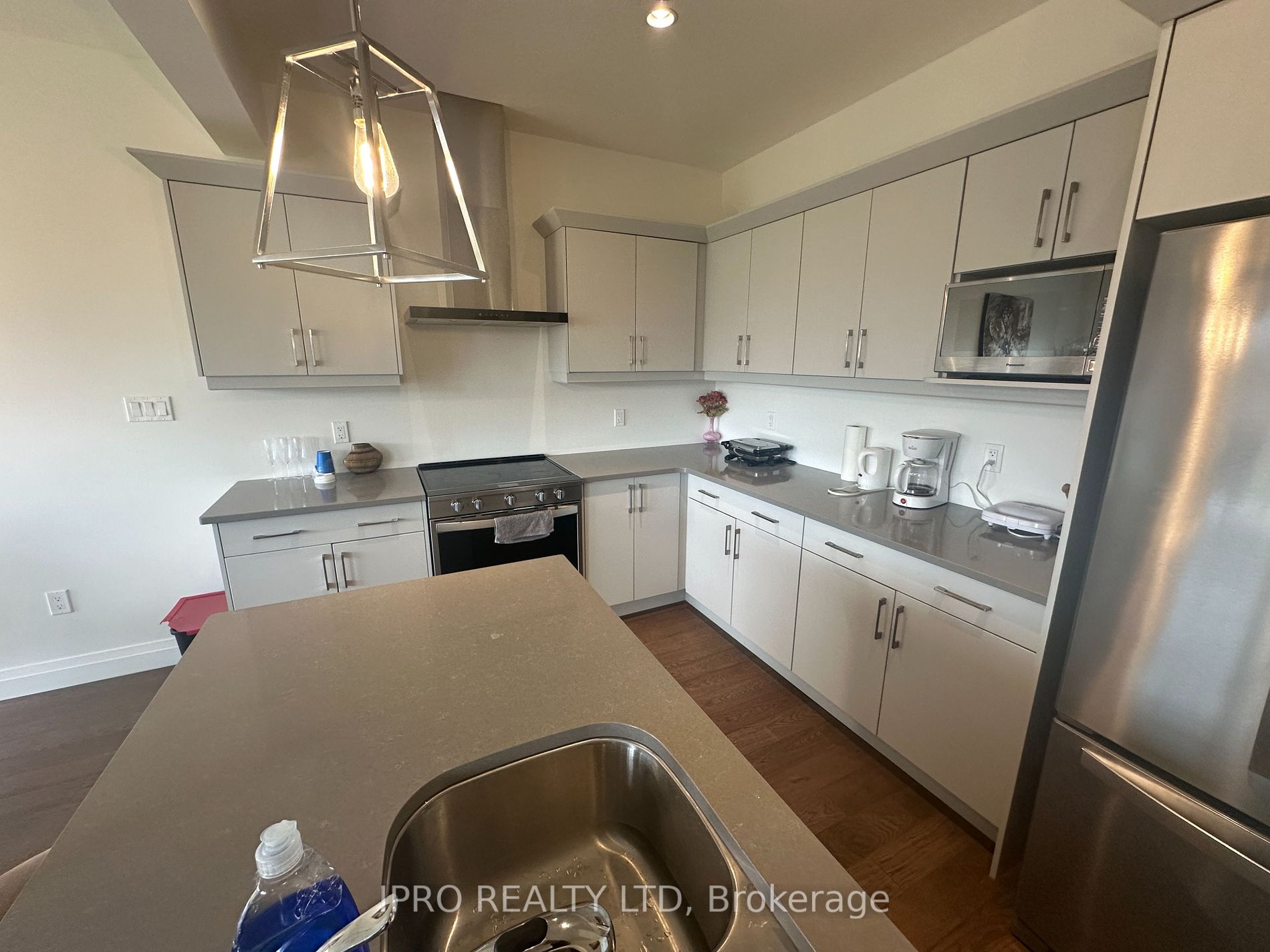 1021 Upperpoint Avenue
