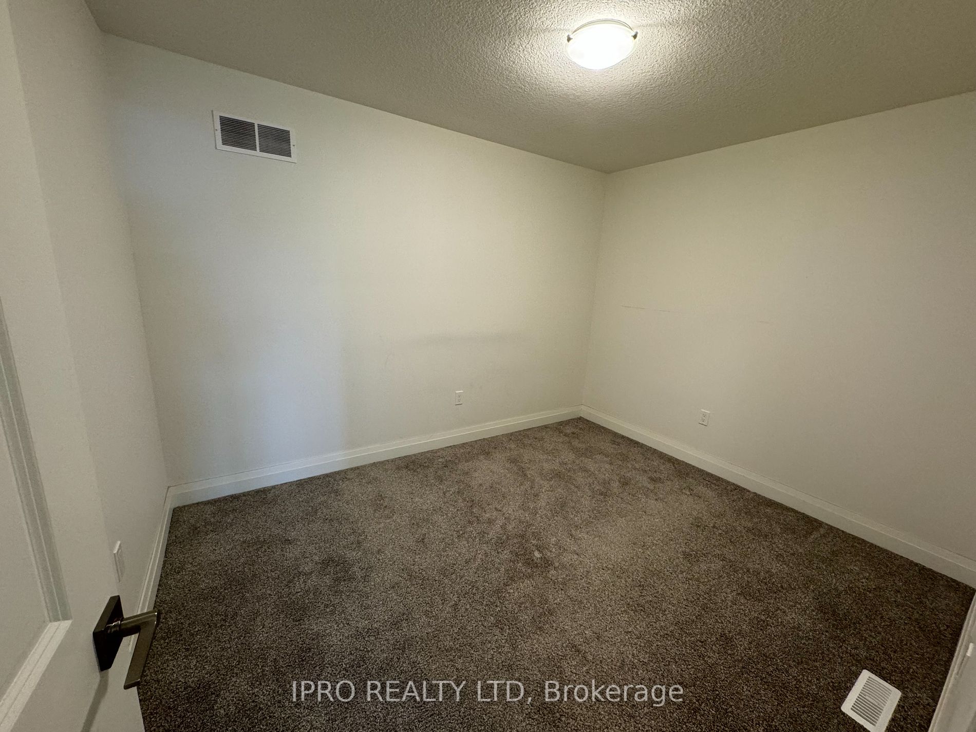 1021 Upperpoint Avenue