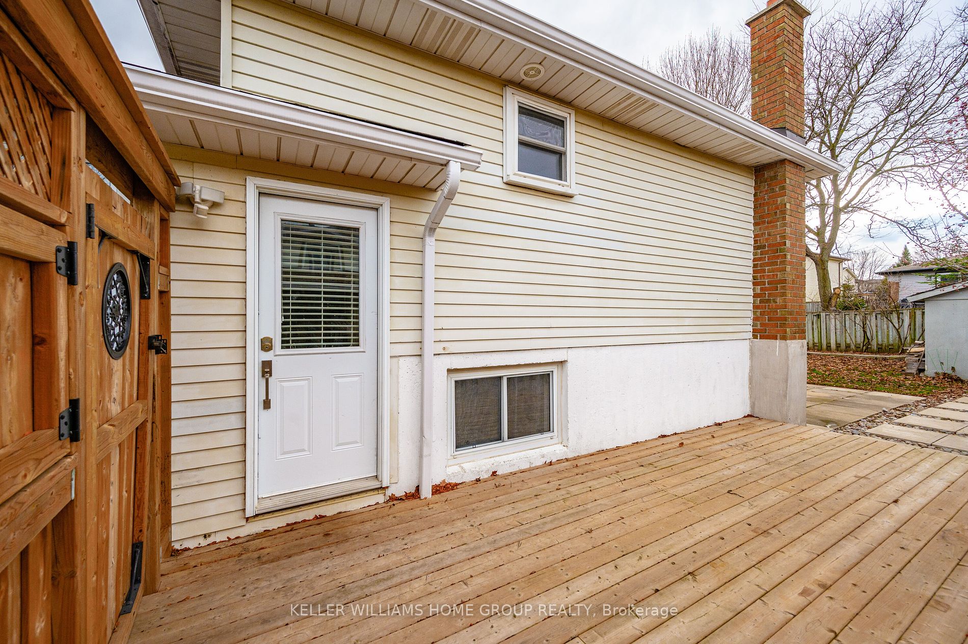 369 West Acres Drive
