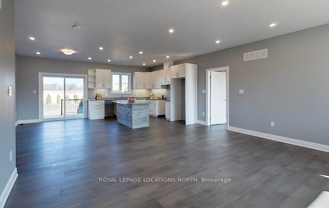 43 Country Crescent