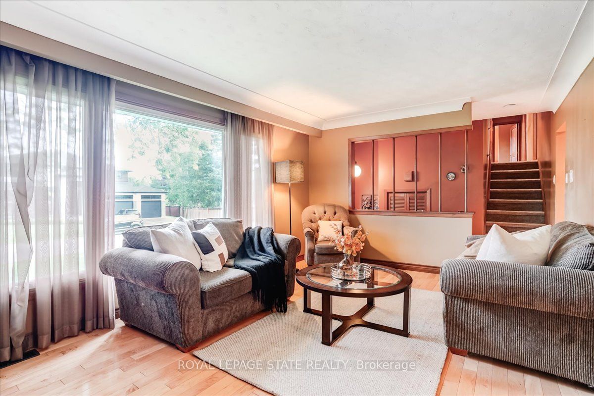 607 Iroquois Ave