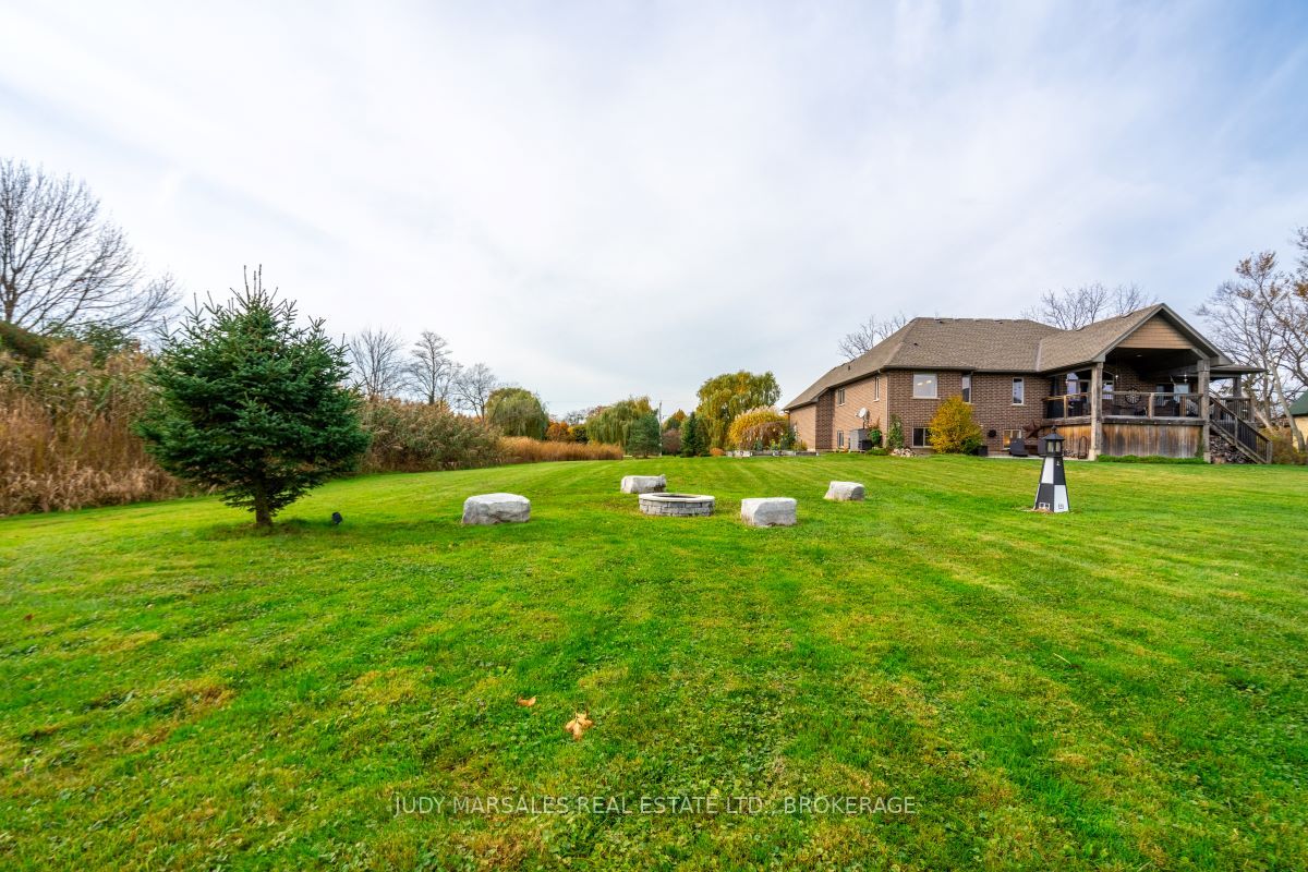 22 Painter Rd