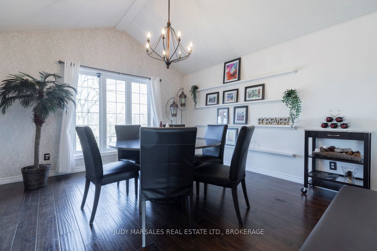 22 Painter Rd