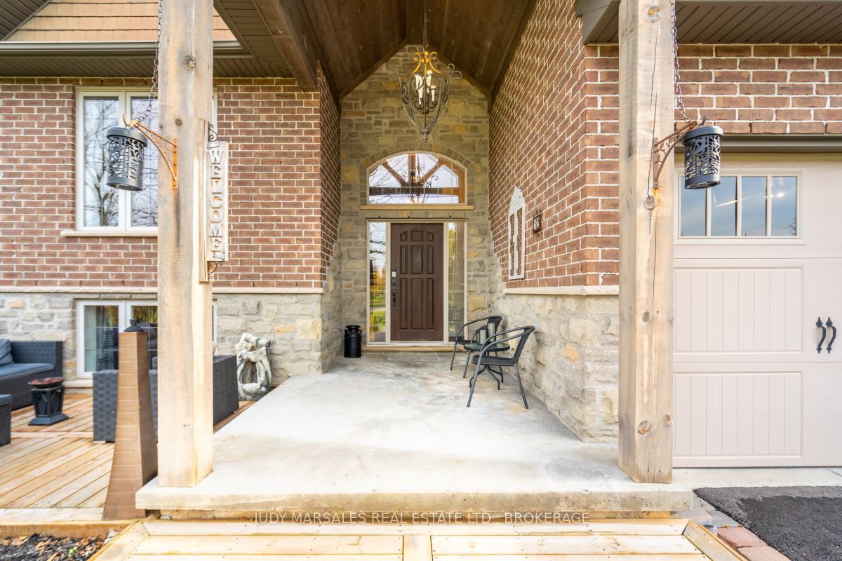 22 Painter Rd