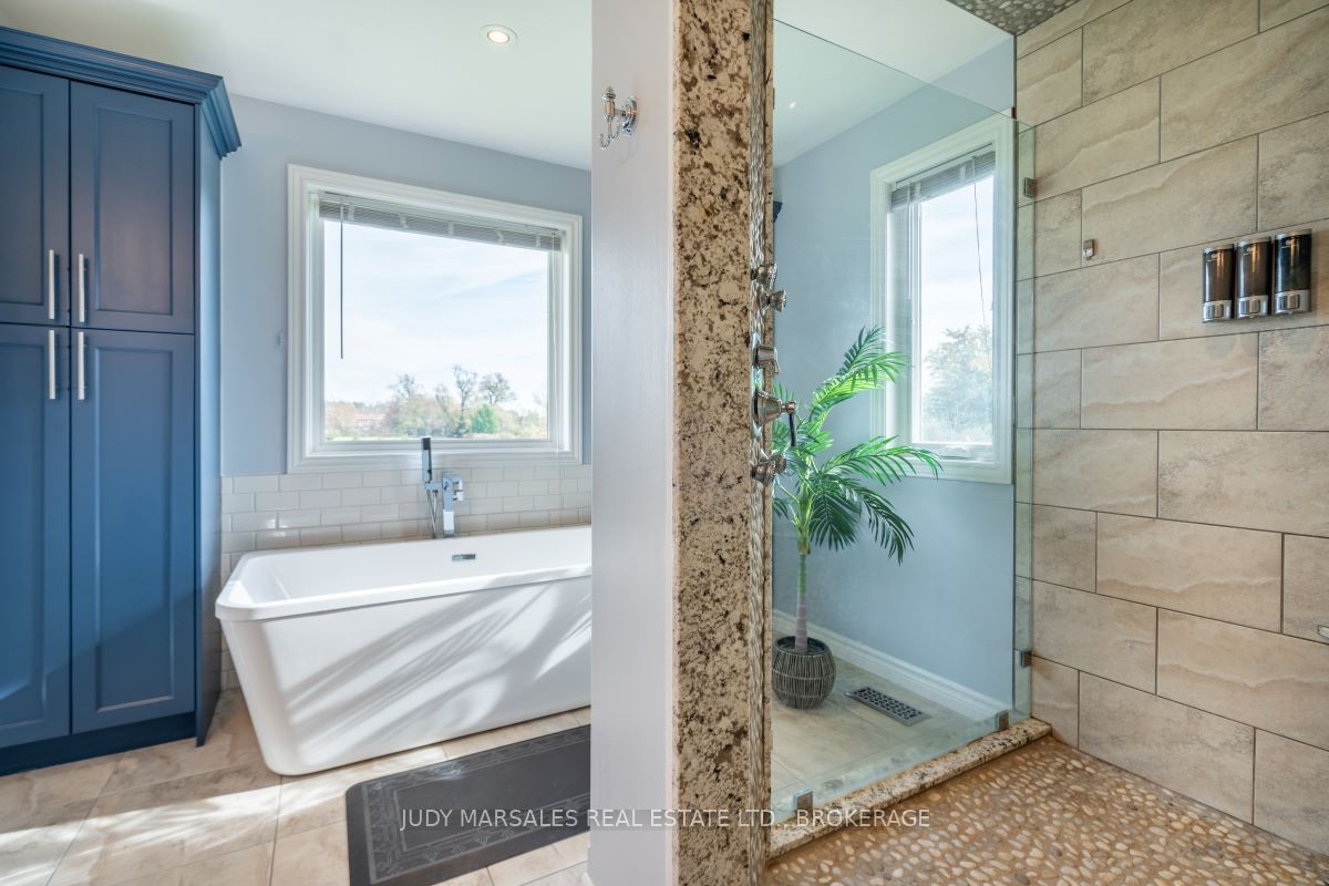 22 Painter Rd
