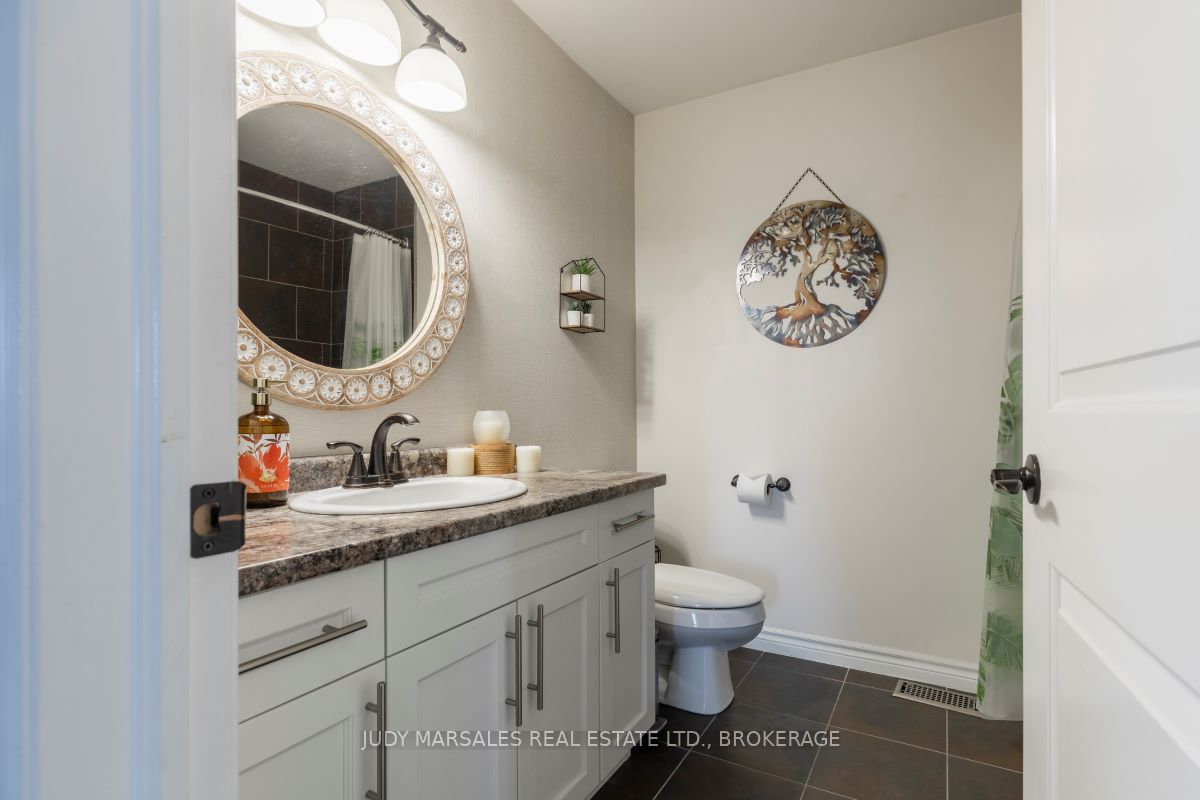 22 Painter Rd