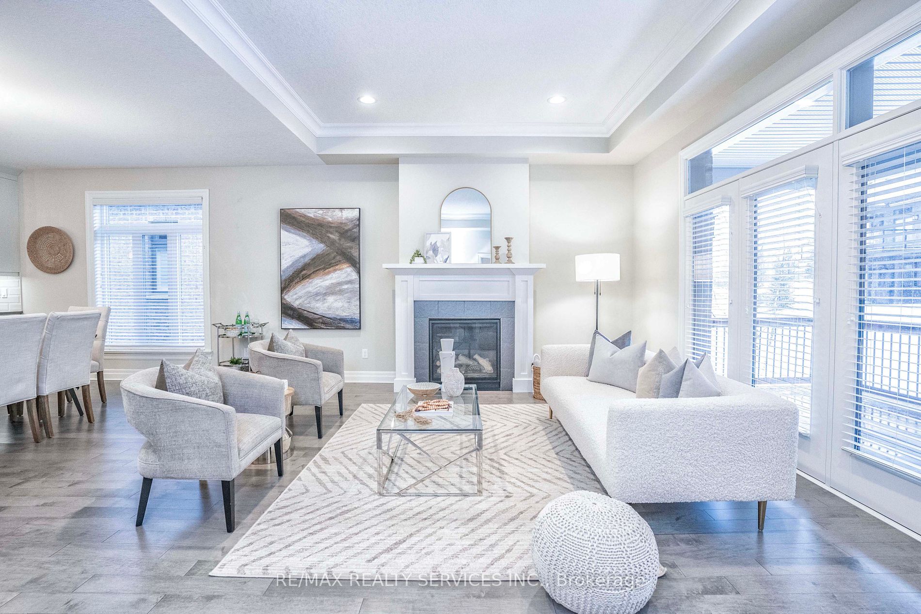 2290 Torrey Pines Way, #26