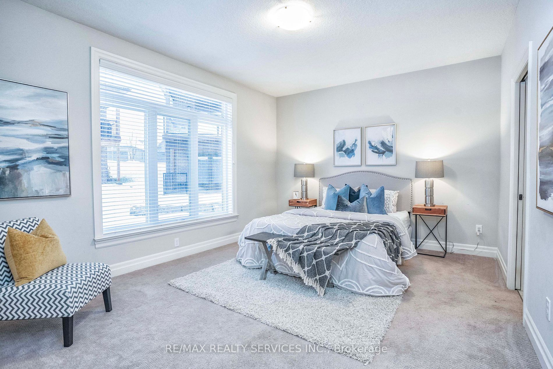 2290 Torrey Pines Way, #26